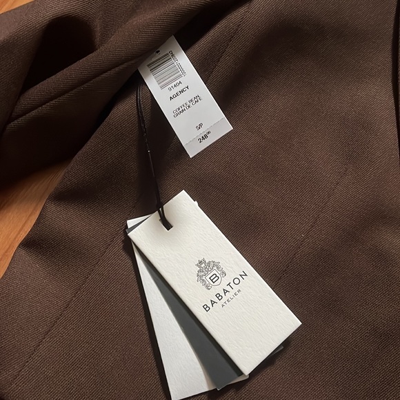 Babaton Agency Blazer - Picture 7 of 10